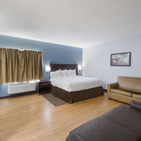 Hometowne Studios By Red Roof San Antonio - Seaworld Northwest 外观 照片