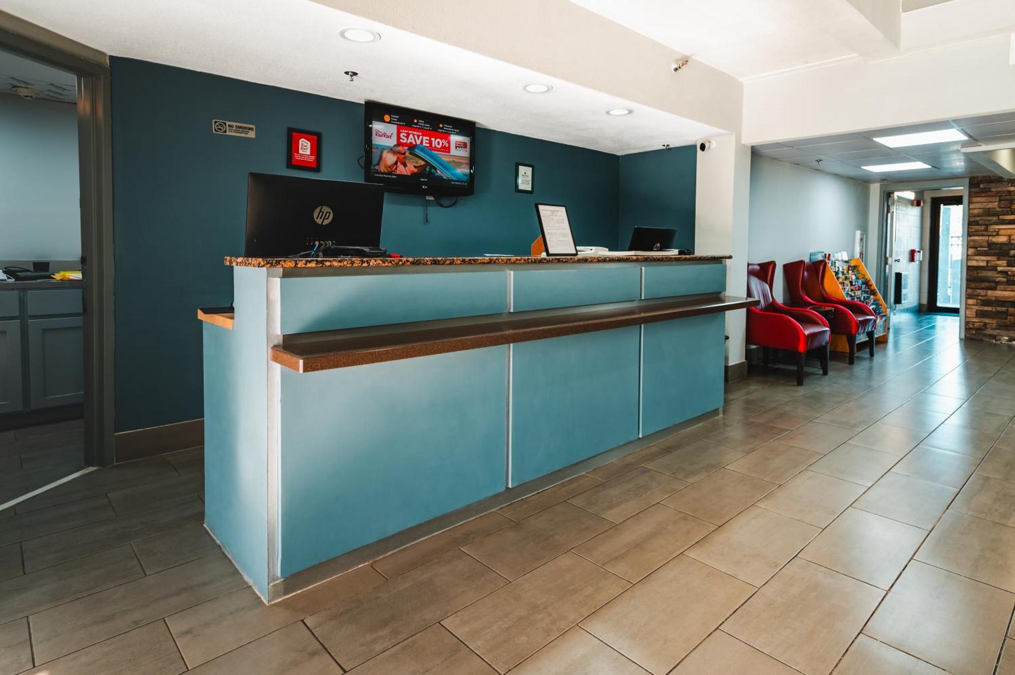Hometowne Studios By Red Roof San Antonio - Seaworld Northwest 外观 照片